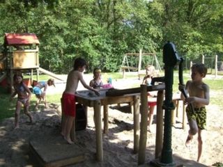 Foto van SVR Camping Narvik HomeParc Bergse Zand